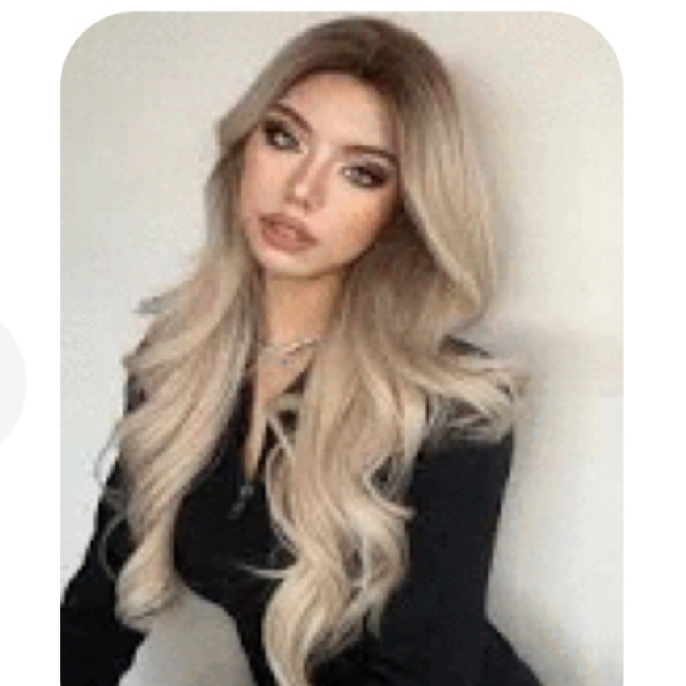 Natural long curly wig